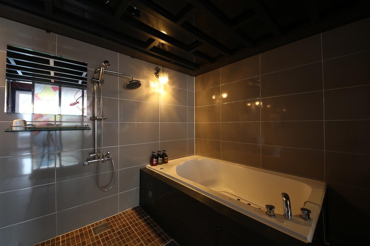 Daegu Piano Motel Buitenkant foto
